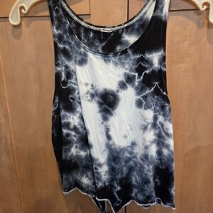 Tie-Dye Sleeveless Top - Black and White